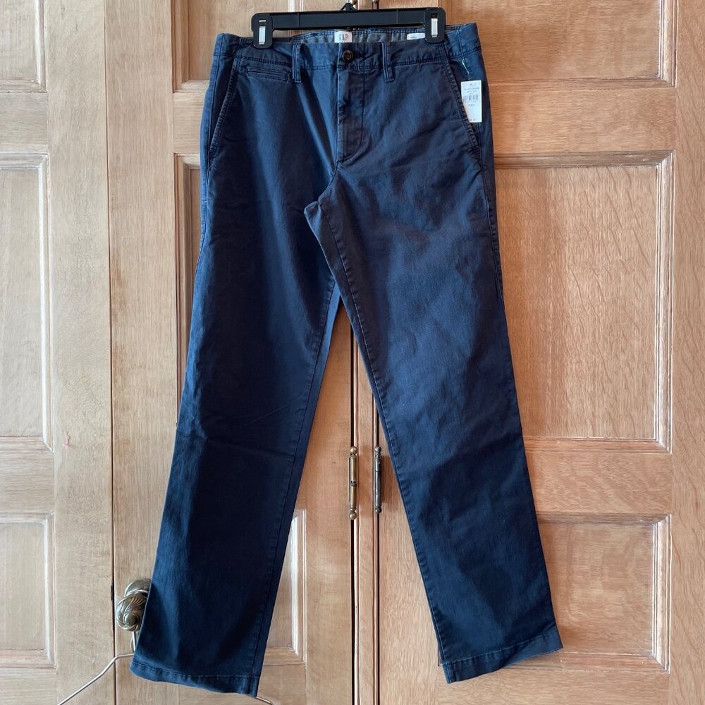 NWT GAP Men's Straight Leg Navy Blue Pants, Size 30x32